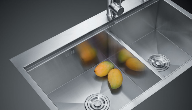 Zilveren kleur roestvrij commercieel wastafel Dubbele schalen Luxe keuken wastafel